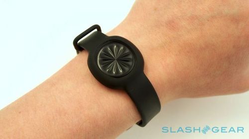 up by jawbone智能手环