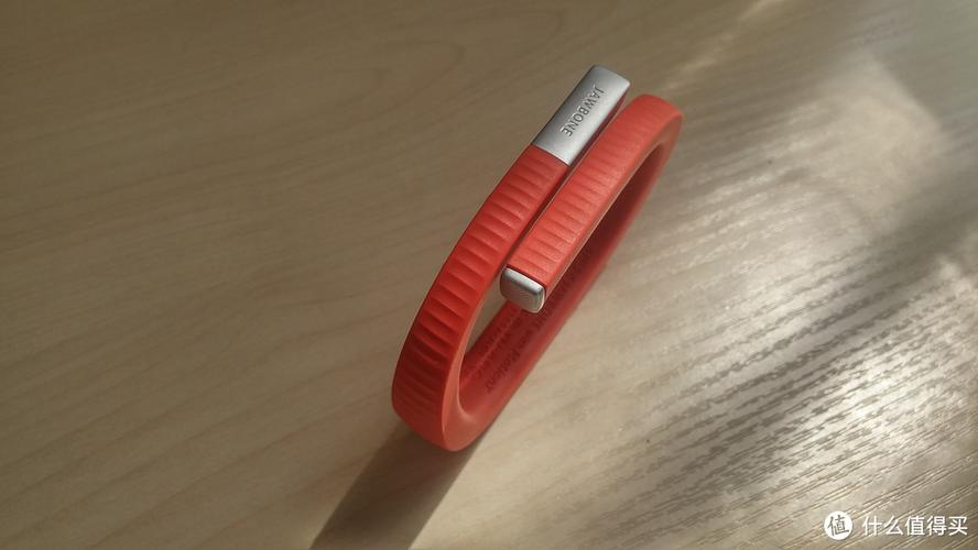 up by jawbone智能手环