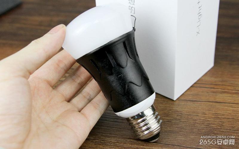 X-Light 智能灯泡 青春版