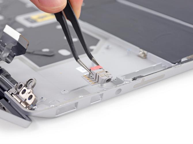 微软surface laptop 2拆机