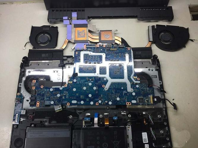 2025 alienware 17 拆机