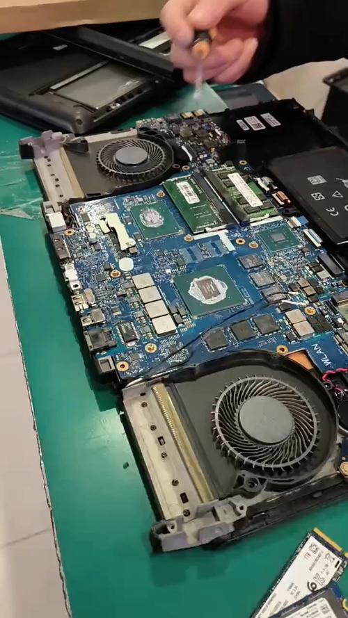 alienware13 2025 拆机