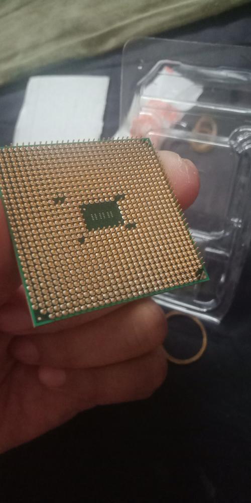 x4 840 quad core 参数