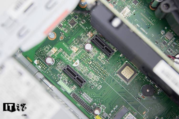 thinkcentrem6600q拆机