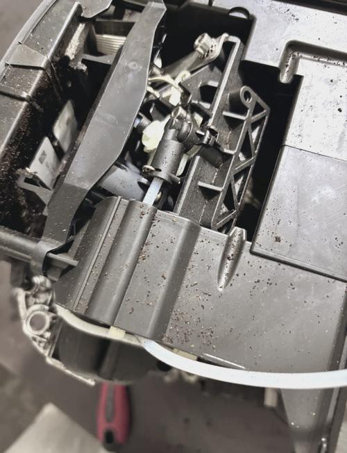 delonghi ICM14011拆机