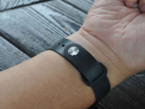 talkband b1智能手环