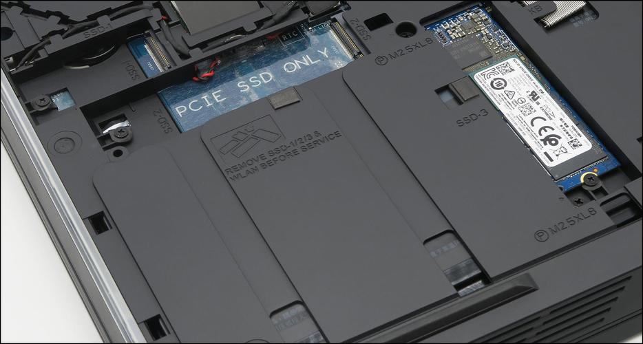 alienware15 2025 拆机