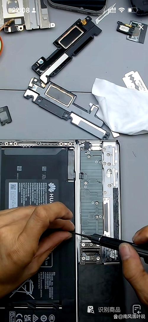 华为matebookxpro拆机 屏幕