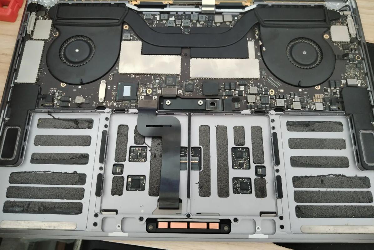 macbook pro 2011 拆机