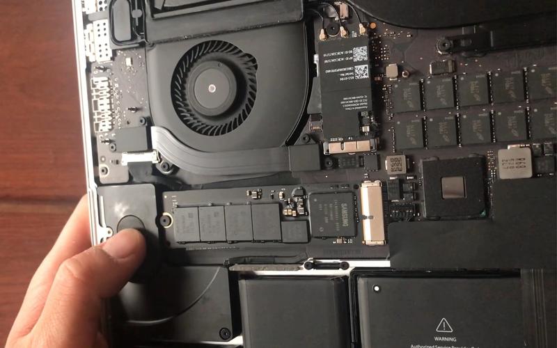 mac pro 2025 15 拆机