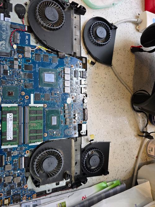 alienware17 1070拆机