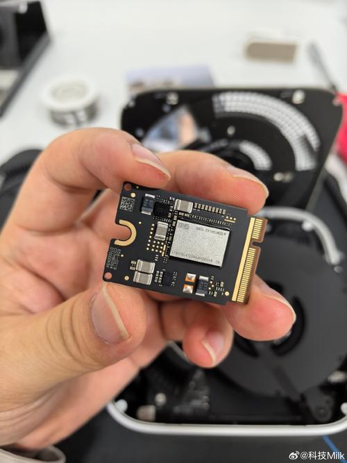 mac mini 2025 拆机视频