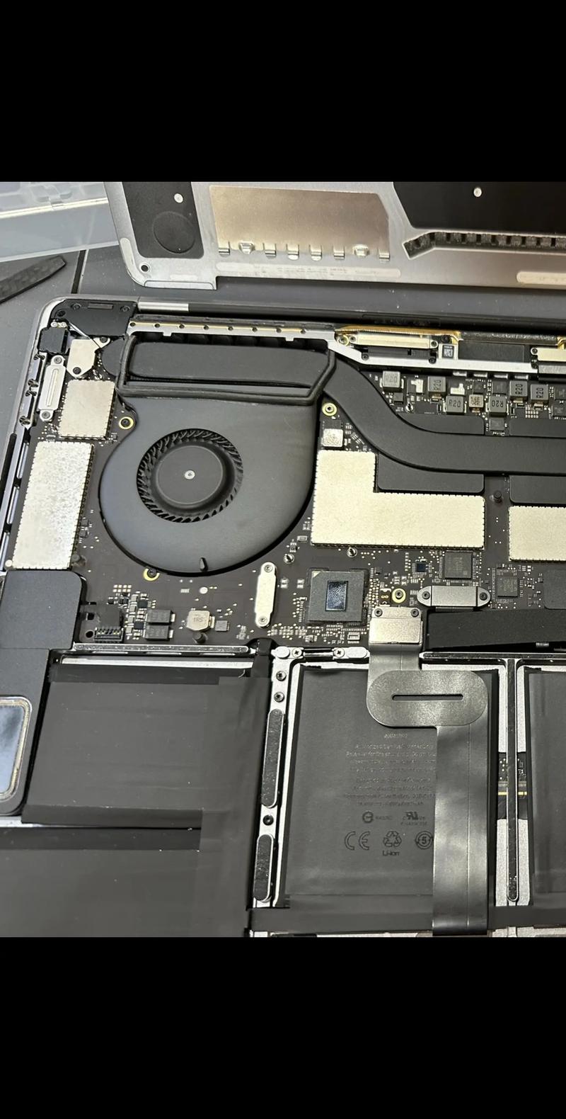 macbookpro2010拆机教程