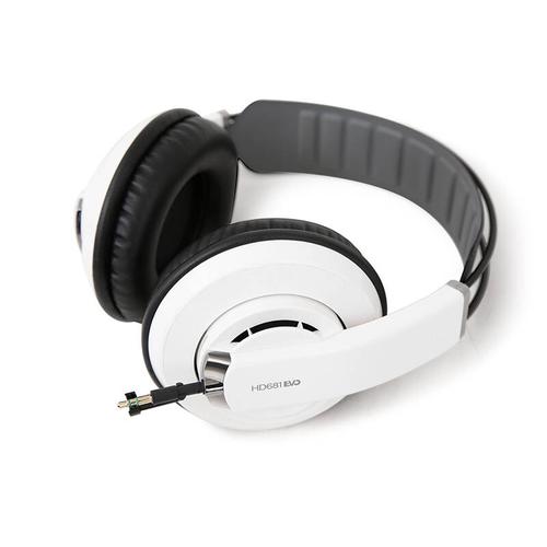 theone智能钢琴耳机孔