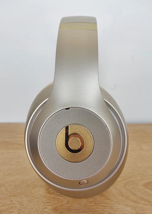 beats studio 2.0拆机