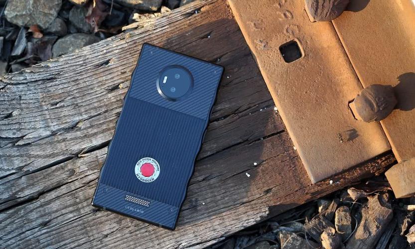red hydrogen one拆机