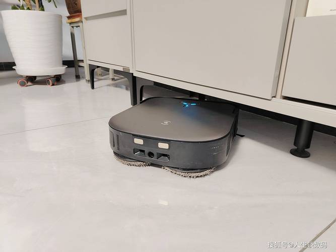 2.4G智能wifi扫地机