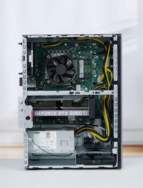 联想lenovogeekpro 拆机