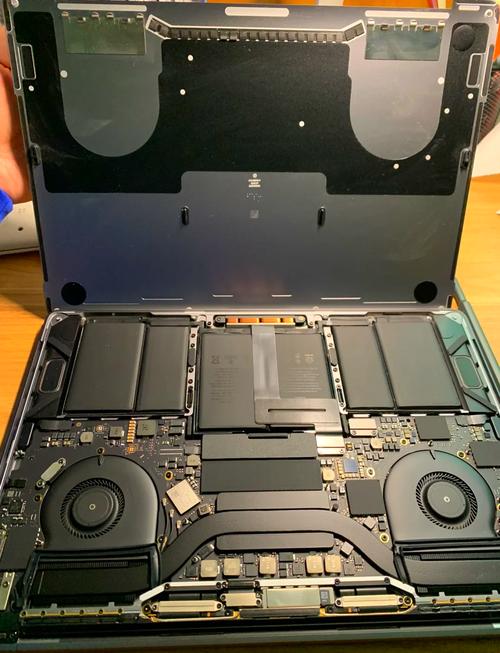 macbookpro 2025 拆机