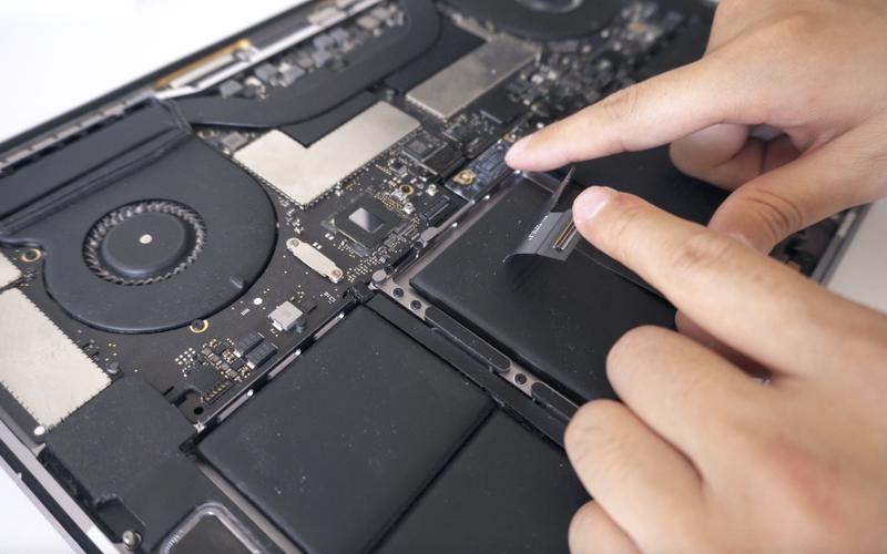 macbook pro 15寸 拆机
