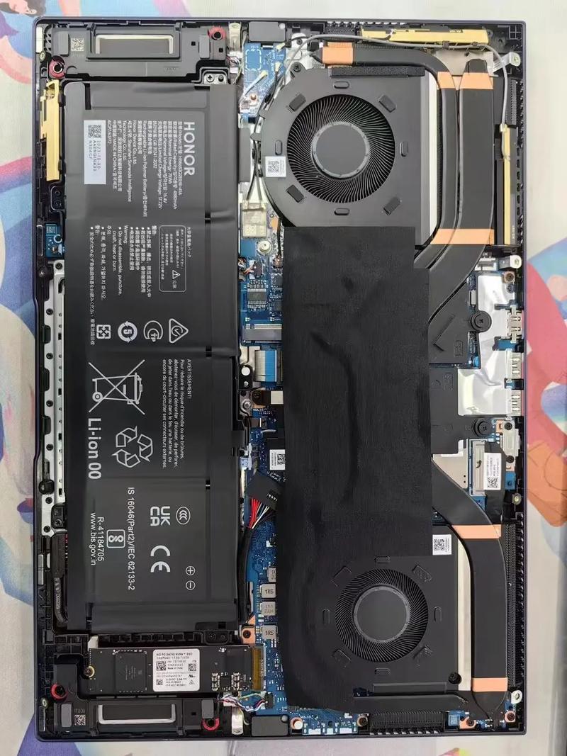 macbook pro2025拆机