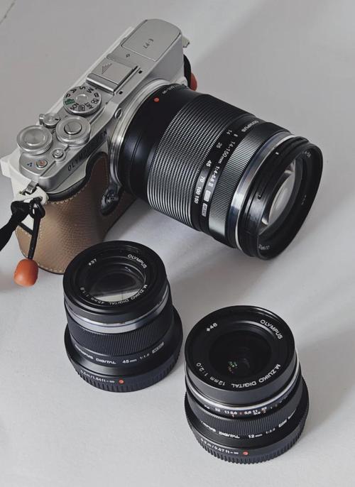 olympus 14-150参数