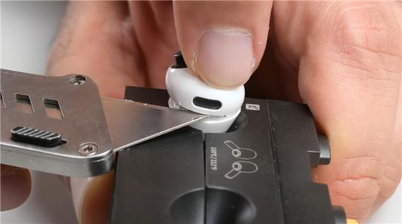 airpods 拆机 ifixit