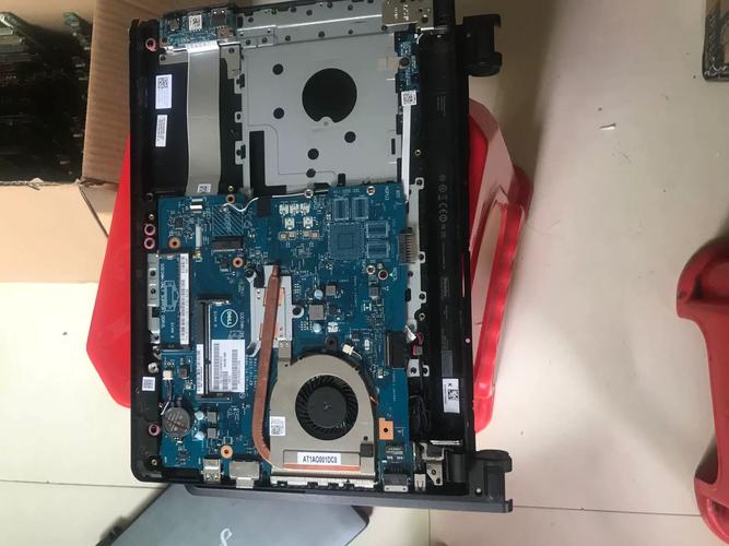 戴尔vostro14-3459拆机