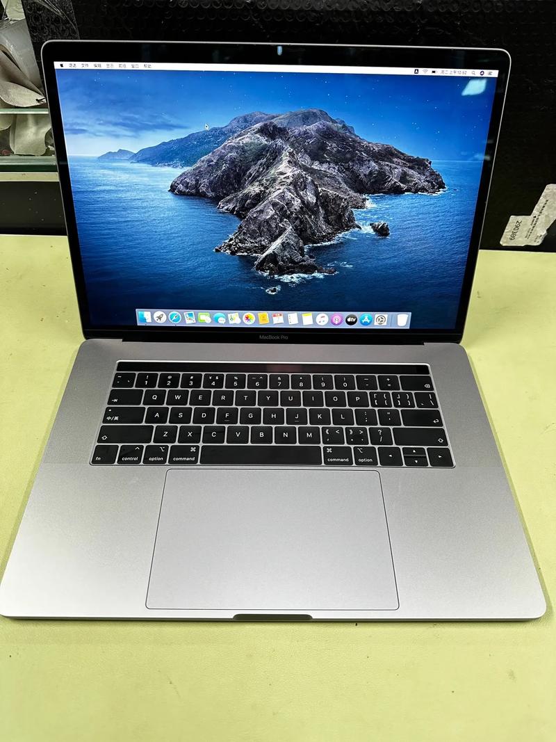 18年macbookpro参数