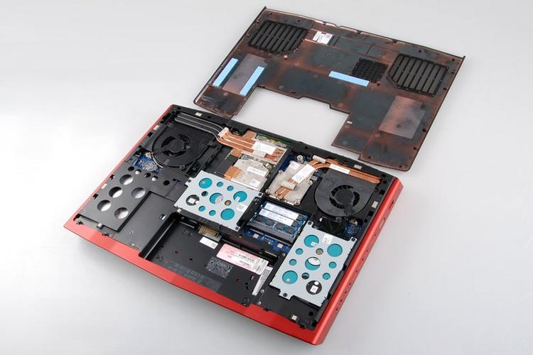 alienware m17x 拆机