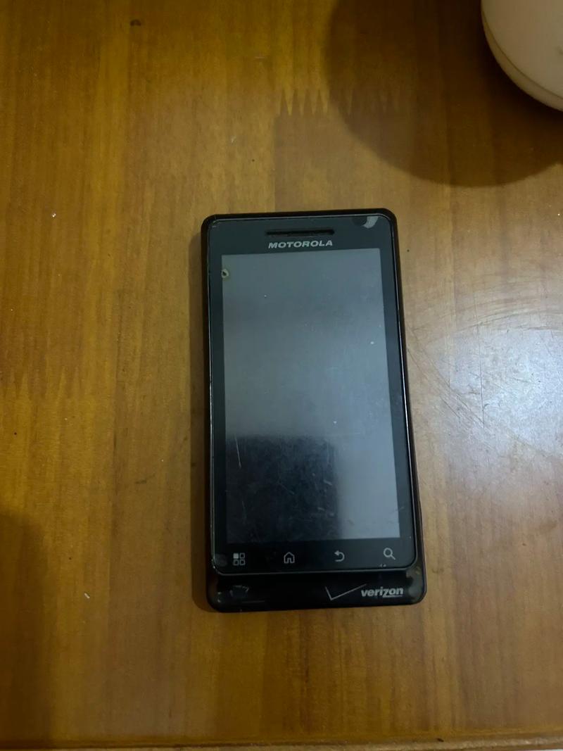 摩托罗拉全键盘智能手机