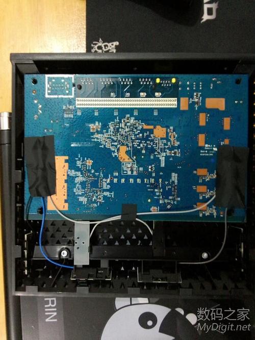 Netgear r6850 拆机