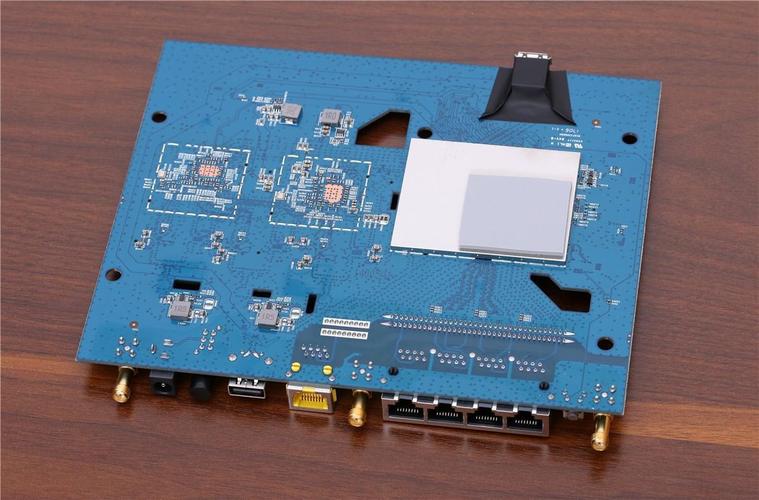 netgear r7000 拆机