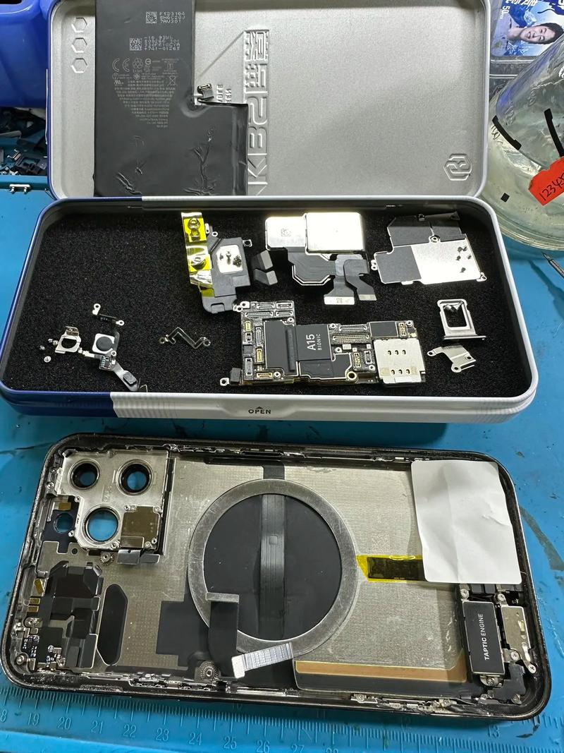 macbookpro13拆机视频
