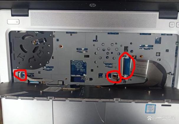 惠普elitebook840拆机