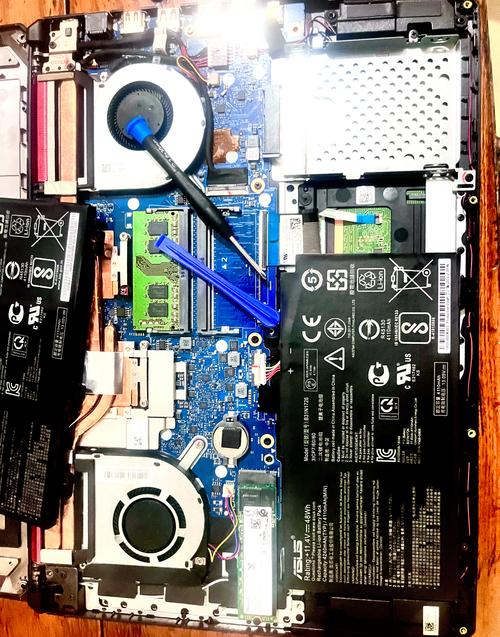 华硕(asus)飞行堡垒 拆机