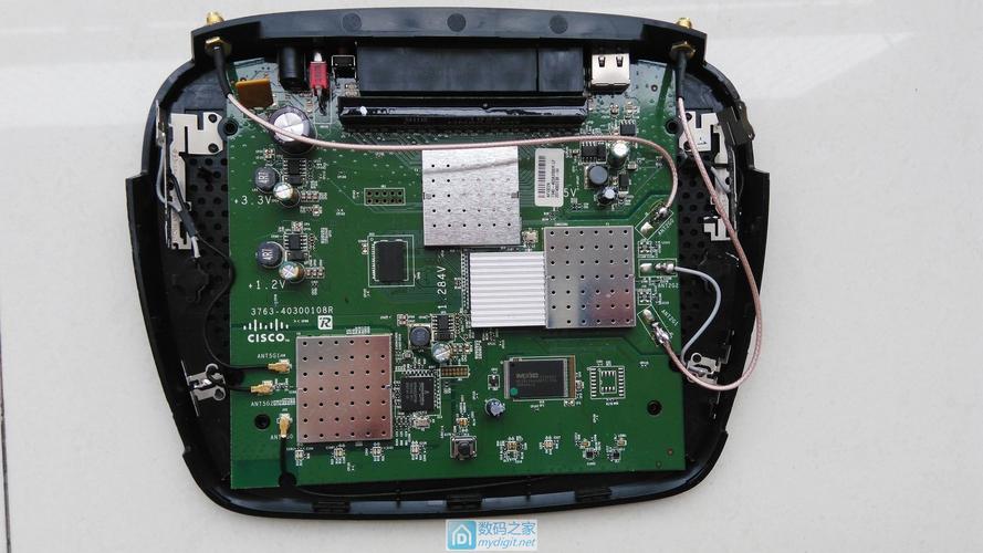 linksys ea2700拆机