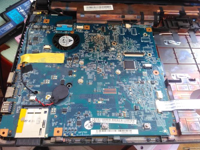 emachines d640拆机