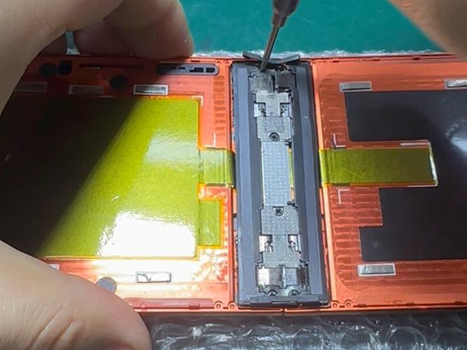 moto razr 2025拆机