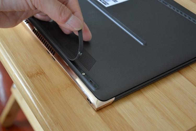 惠普 spectre 13 拆机