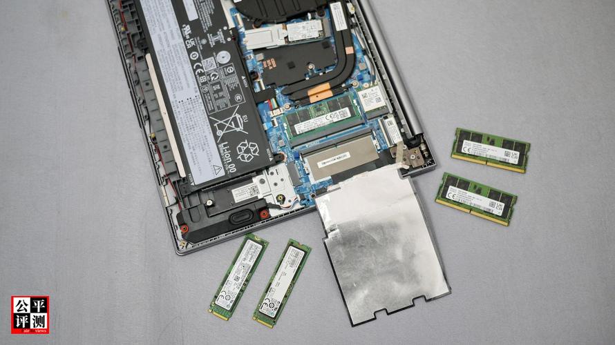 macbook 2025 拆机图