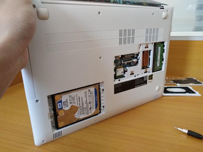 联想ideacentre拆机视频