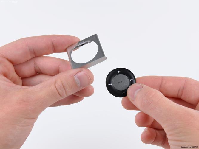 ipod shuffle 拆机图