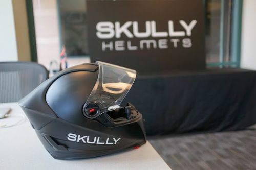 智能头盔 skully