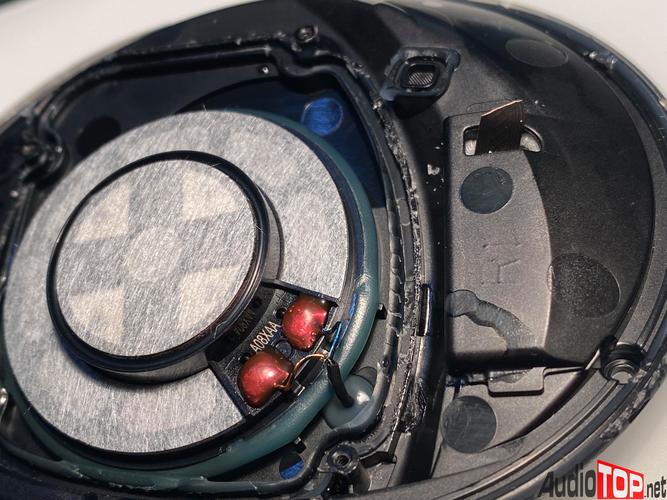 beats studio拆机视频