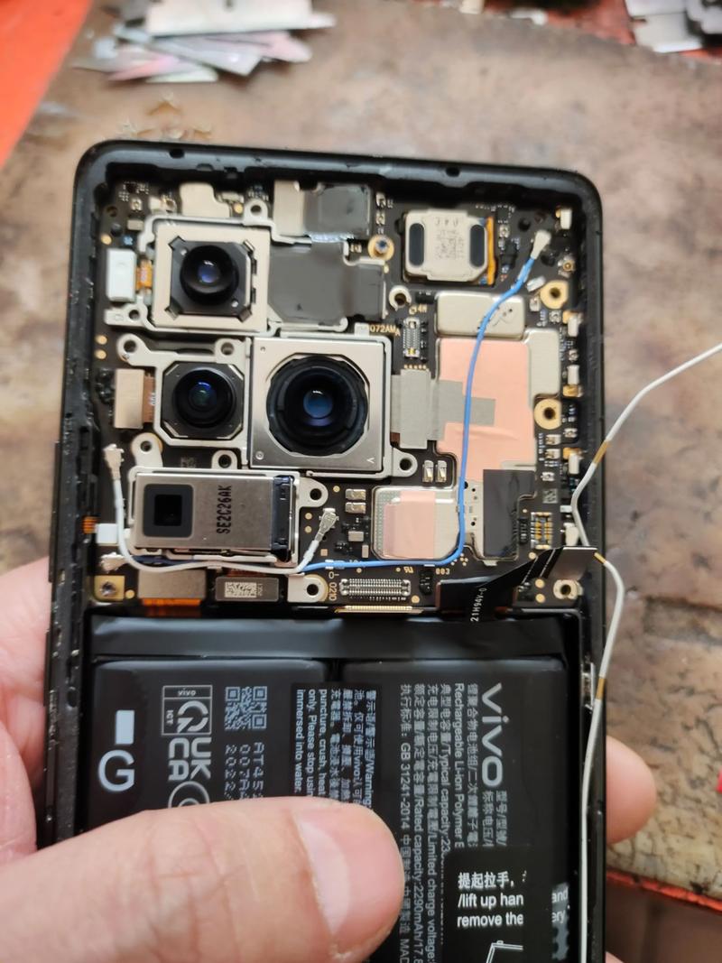 vivoiQOOplus拆机视频