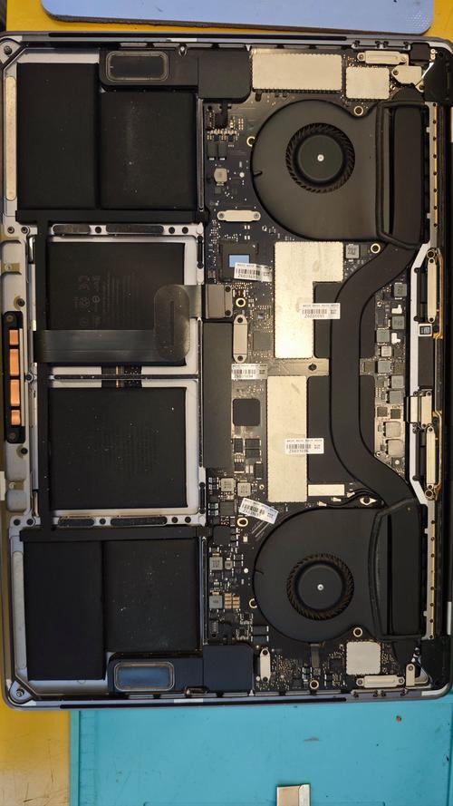 macbook pro 拆机教程