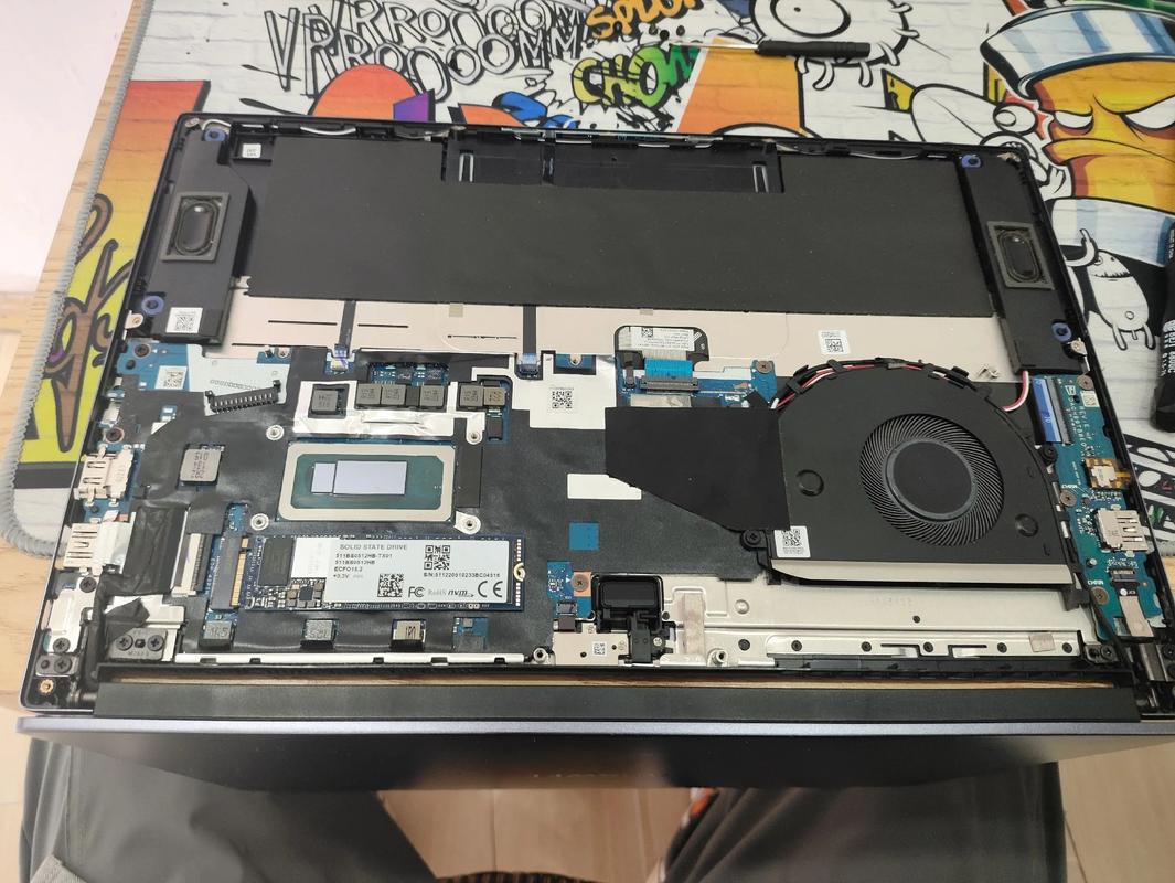 华为笔记本拆机matebook