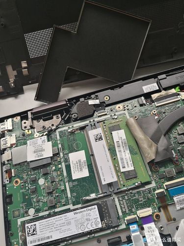 惠普envyX360 15拆机