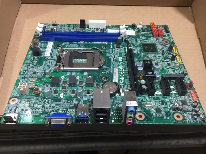 联想erazerx700 拆机